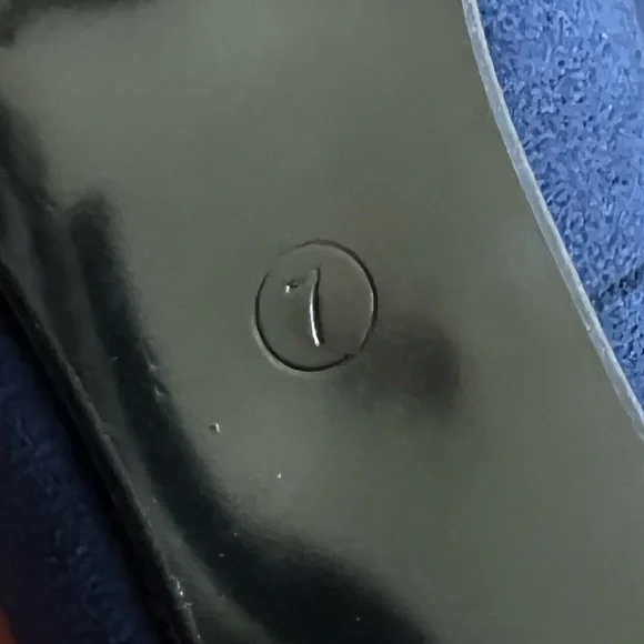 NWOT IDIFU, Suede Navy Blue Heels, Size 7 - Picture 8 of 11